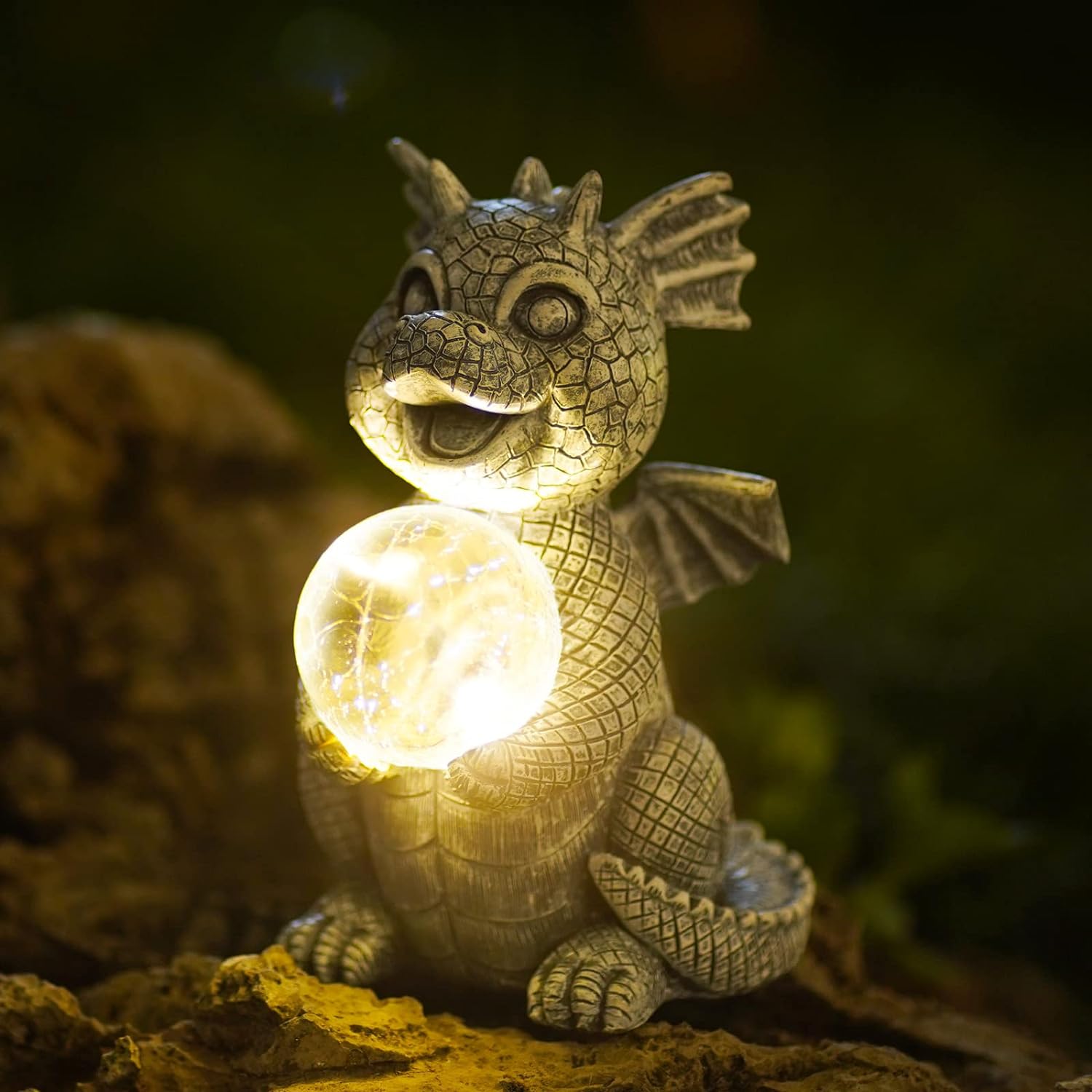 Lampka Solarna Figurka Do Ogrodu LED i Baterią Solarną Smok ze Świecącą Szklaną Kulą