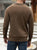 Sweter Męski W Kratkę Dekolt w serek - Idealny Na Koszulę - Brązowy