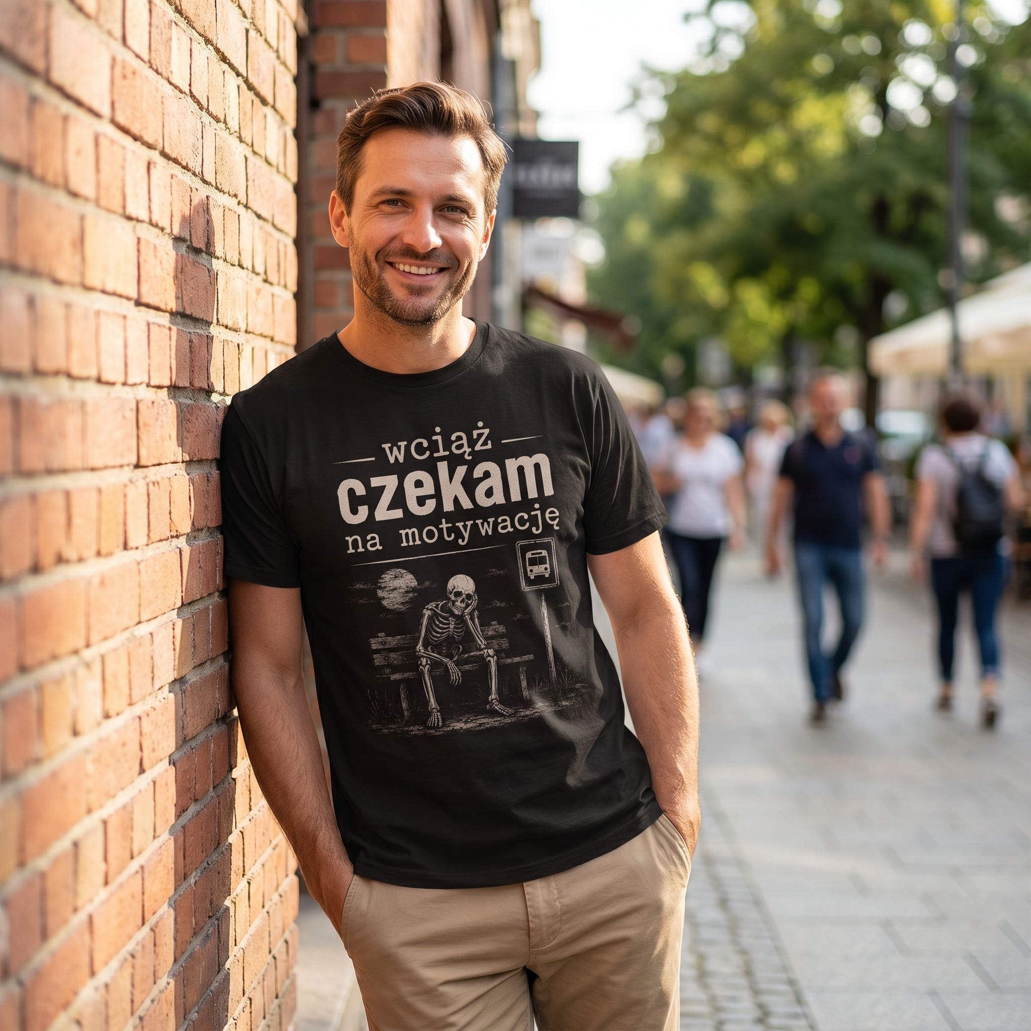 Koszulka Męska T-Shirt Prezent Dla Taty Chłopaka "Wciąż Czekam na Motywację"